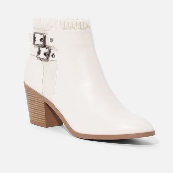 White Booties - Picture 2 of 9